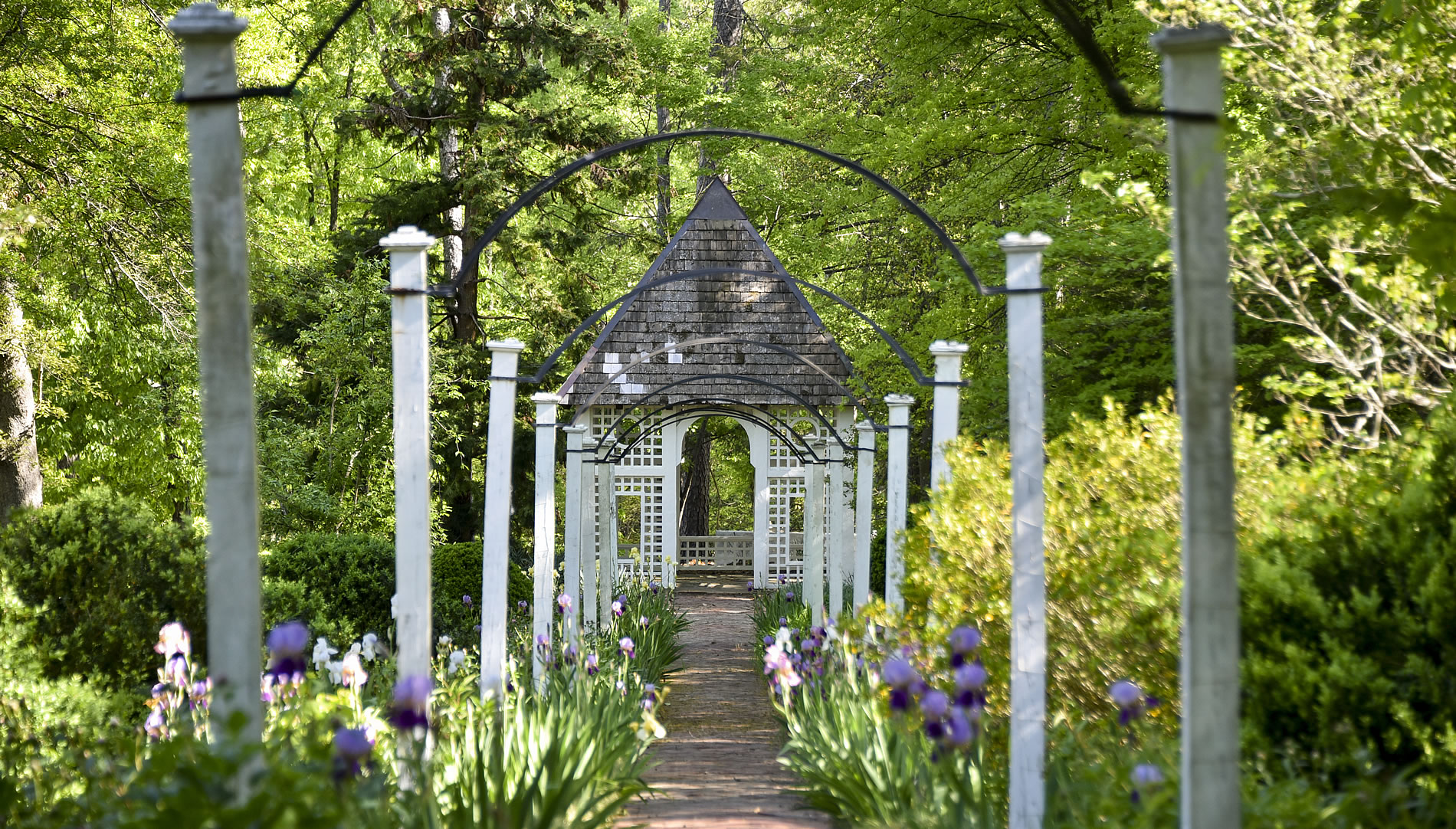 Oak Hill Gardens